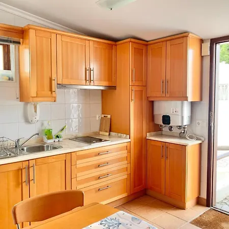 Near Falesia Beach, Apartamento