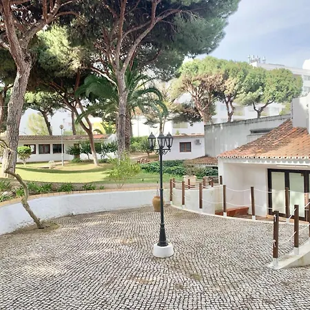 Apartmán Near Falesia Beach,