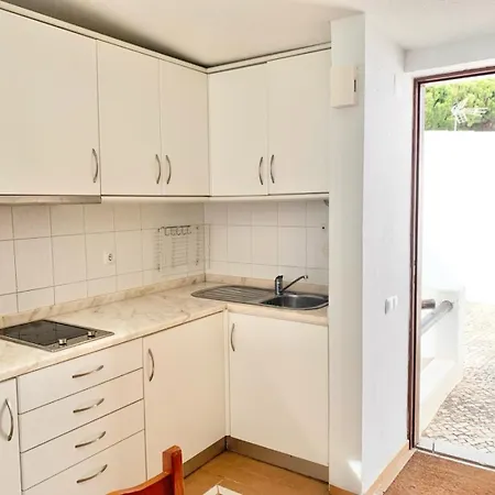 Apartamento Near Falesia Beach,